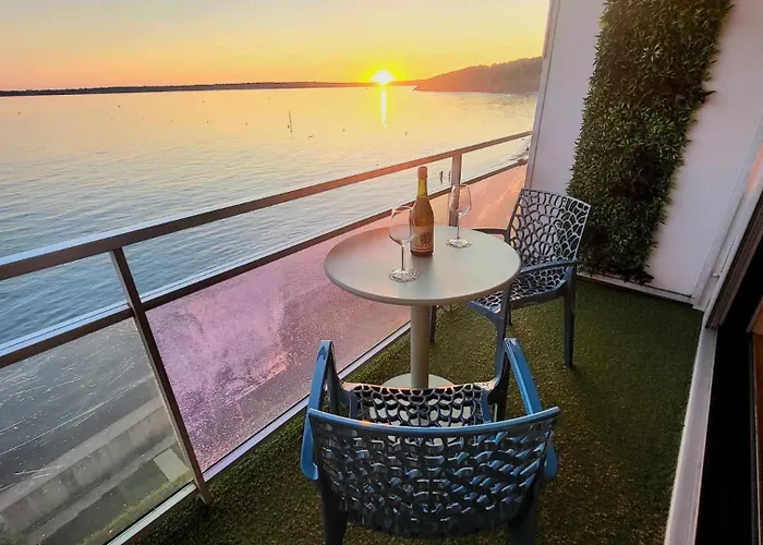 - L\'Iroizh - Concarneau - Vue Mer Panoramique - Studio Standing Plage Des Sables Blancs - Parking - Panoramic Sea View - Near Thalassotherapy - Wifi -