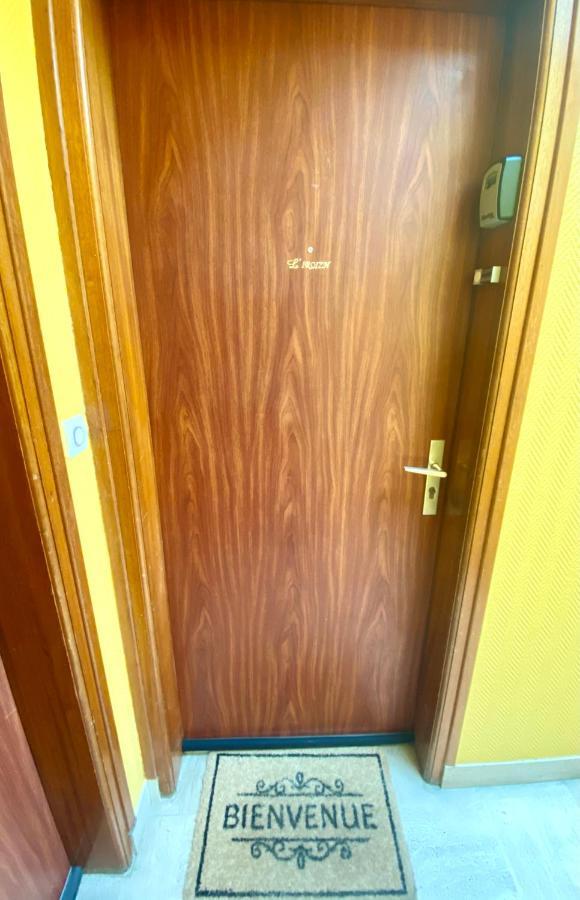 - L'iroizh - - Vue Panoramique - Standing Des Sables Blancs - Parking - Panoramic Sea View - Near Thalassotherapy - Wifi - Apartment